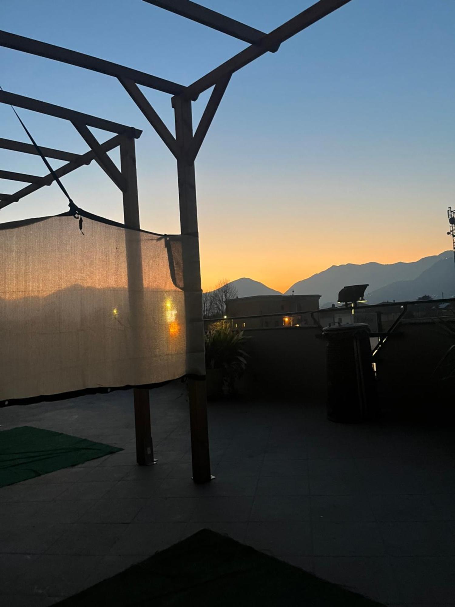 Sleep Well Hotel Total 2 Stelle Pisogne Bagian luar foto